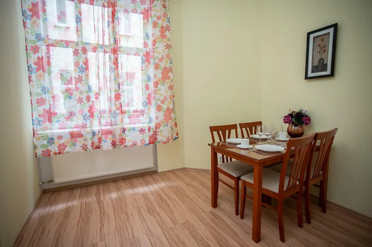 Residence Goethe U Tri Moureninu Karlovy Vary Czech Republic